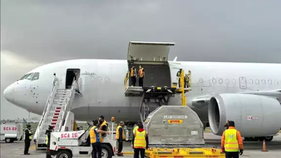 Este miércoles llegaron a México 516 mil dosis de vacunas de la marca Pfizer que fueron donadas por Corea del Sur.