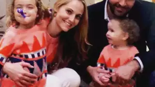 Pablo Montero escribió un mensaje en el que dejó ver que se sintió feliz de poder ver otra vez a sus hijas y disfrutar con ellas a la orilla del mar.