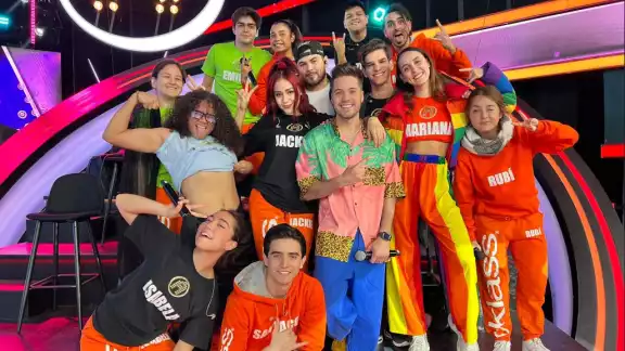 La Academia 20 años continúa con éxito