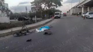 El joven se encontraba haciendo ejercicio cuando un camión lo atropelló