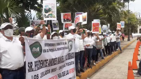 Les deben sus ahorros por cesantía y vejez Les deben sus ahorros por cesantía y vejez