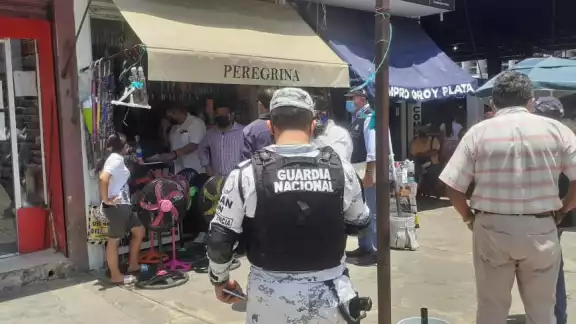 El operativo se realiza en la zona del mercado Lucas de Gálvez El operativo se realiza en la zona del mercado Lucas de Gálvez