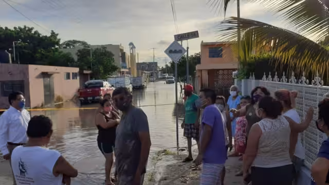 Al menos 10 viviendas resultaron afectadas Foto: David Chan Caamal