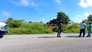 Un ataque armado en la carretera Sabancuy - Chicbul dejó un saldo de un hombre muerto y dos heridos graves.