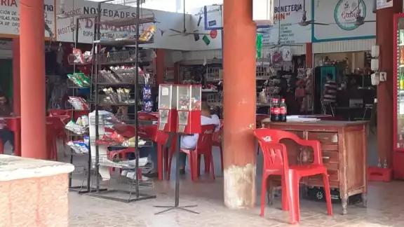 El presunto indigente dijo que era chilango y que le recomendaba a la víctima que tuviera cuidado El presunto indigente dijo que era chilango y que le recomendaba a la víctima que tuviera cuidado
