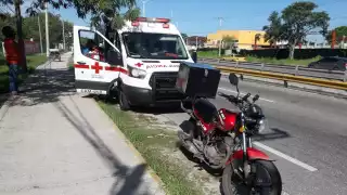 Motociclista arrollado por un conductor imprudente en Ciudad del Carmen