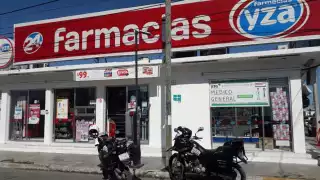 Sin embargo minutos después los trabajadores se tranquilizaron y dejaron la atención de los paramédicos Cruz Roja