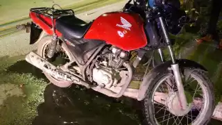 Una de las motocicletas resulto con daños serios.