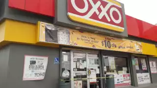 Asaltan a mano armada una tienda Oxxo en Ciudad del Carmen