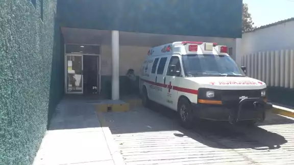 El joven de 20 años convulsionó en su trabajo El joven de 20 años convulsionó en su trabajo
