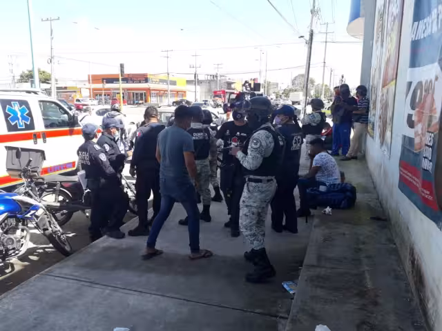 Al lugar de los hechos arribaron elementos de la Policía de Tránsito del Estado