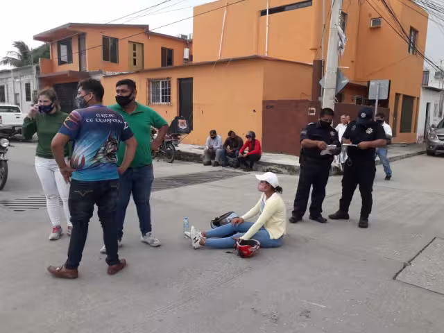 La mujer tuvo la culpa del accidente, ya que no respetó su alto. Foto: José Pacheco