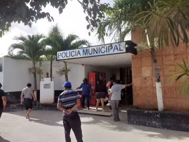 El petista fue encarcelado por agredir a dos empleados de una empresa recolectora de basura el viernes pasado.