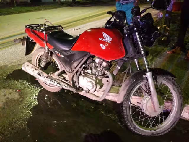 Una de las motocicletas resulto con daños serios.