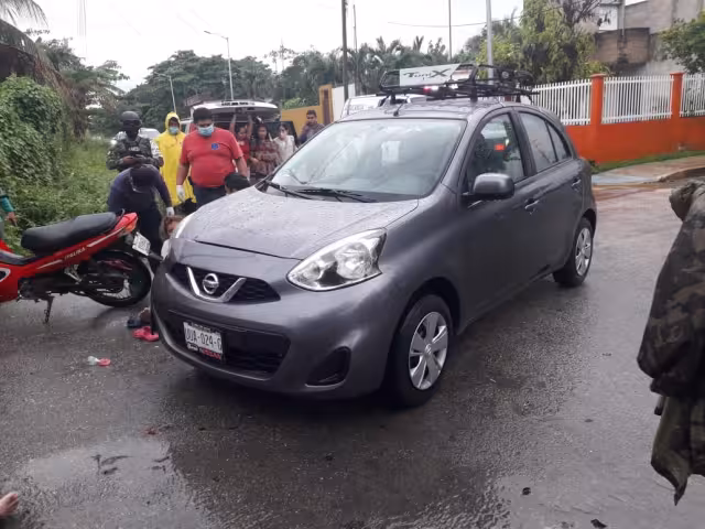 La policía de Chetumal llegó al lugar para el deslinde de responsabilidades Foto: Ramiro Can