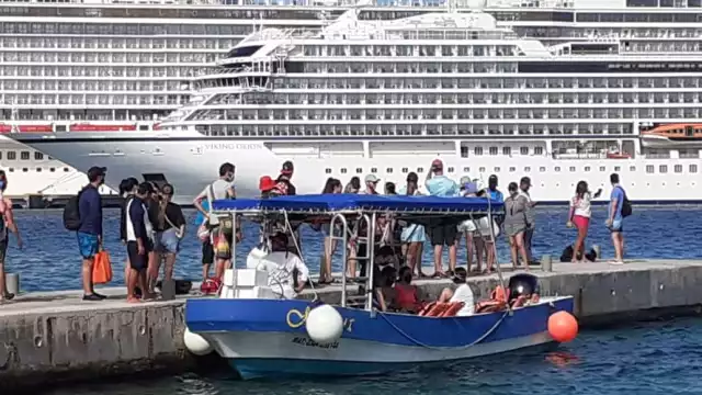 Los comerciantes acusan que la empresa Aviomar acapara a los turistas y no les permiten llegar a la zona centro de Cozumel