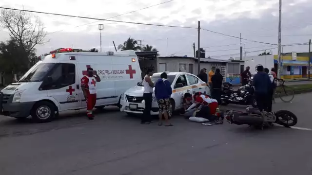 Paramédicos atendieron al motociclista