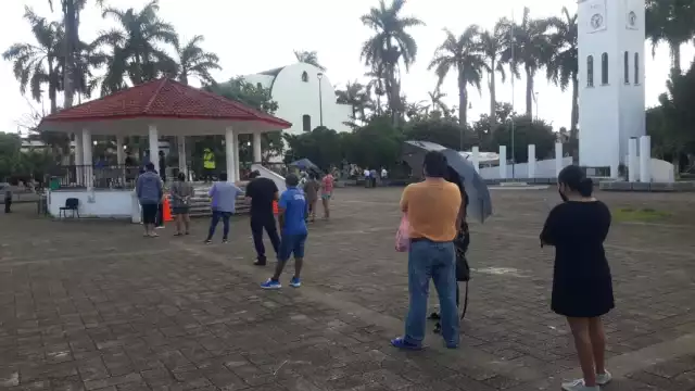 Los carrilloportenses hacen filas para hacerse la prueba