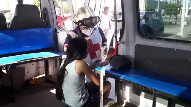 Varios del los pasajeros de la combi presentaron cuadros de crisis nerviosa Foto: José Pacheco