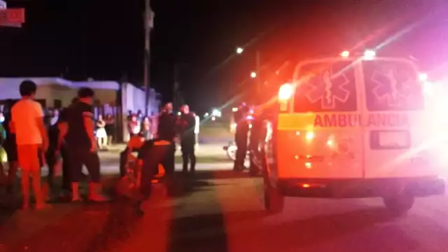 Los paramédicos atendieron a la persona lesionada