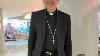 El obispo llegó ayer procedente de la Ciudad de México