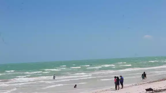 La Capitanía de Puerto en Yucatán monitorea la llegada de un Norte moderado, con lluvias y actividad eléctrica La Capitanía de Puerto en Yucatán monitorea la llegada de un Norte moderado, con lluvias y actividad eléctrica