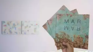 El arte no figurativo permite explorar el concepto del agua.