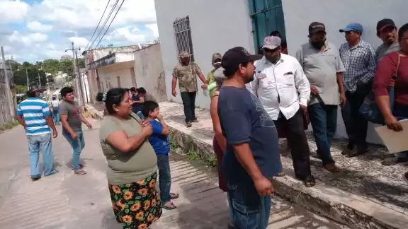 Alegan que no cuentan con terrenos para producir las hortalizas que les proponen Alegan que no cuentan con terrenos para producir las hortalizas que les proponen
