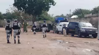 Realizan operativo antidrogas a empresa de mensajería en Umán