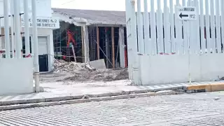Obreros de la construcción de PEMEX trabajan sin seguro social