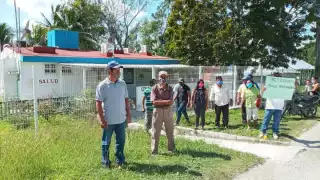 Los habitantes sobreviven de las enfermedades con remedios caseros