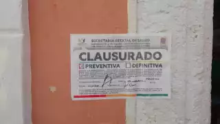 Dos establecimientos del corredor turístico de la Calle 59, fueron clausurados por ofertar bebidas embriagantes por fuera y no acreditar la autorización correspondiente de operatividad. Foto: Jorge Chan

