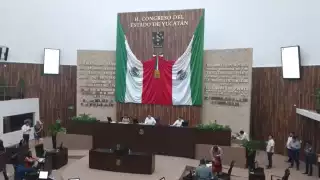 Diputados se encuentran en la Sesión Ordinaria del Congreso del Estado