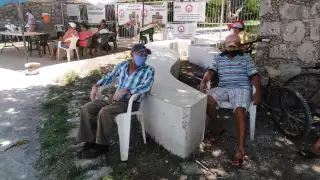 El comisario ejidal Manuel Aban Can, advirtió que el bloqueo permanecerá hasta que haya una fecha compromiso