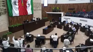 Suspenden en Congreso  discusión del dictamen sobre el reemplacamiento