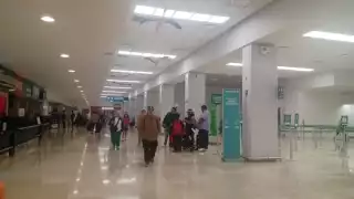 De los vuelos de llegada, los primeros 13 de 19, 9 provienen de la capital del país y los restantes de Tijuana, Monterrey, Guadalajara y Oaxaca