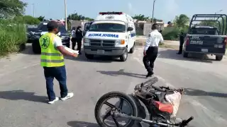El motociclista sufrió algunas lesiones que no ponen en peligro su vida