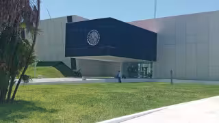 Compiten cuatro empresarios por construcción de juzgados laborales en Campeche