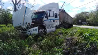 El accidente se registró el día de hoy a las 10:00 horas en el tramo Buctzotz-San Antonio Cámara kilómetro 88