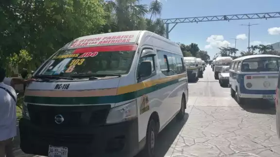 La única manera en que cesen las movilizaciones, es que la cuota regrese a 500 pesos. La única manera en que cesen las movilizaciones, es que la cuota regrese a 500 pesos.