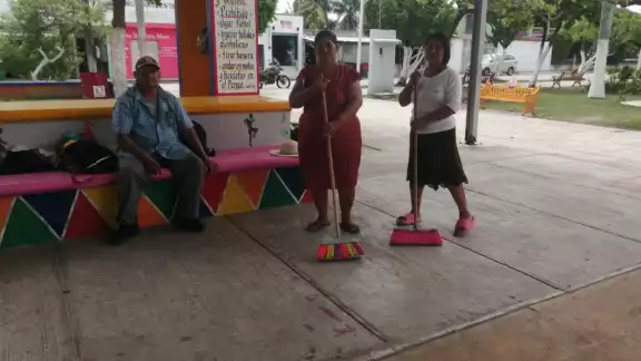 Trabajadores de la comisaría de Nuevo Progreso denuncian acoso laboral y agresiones físicas del comisario José Augusto “Chico” Luna. Trabajadores de la comisaría de Nuevo Progreso denuncian acoso laboral y agresiones físicas del comisario José Augusto “Chico” Luna.