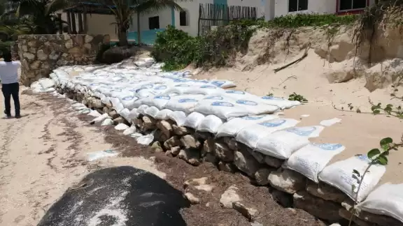Desde el inicio del proyecto los habitantes se opusieron al proyecto y están amparados por Profepa y Semarnat Desde el inicio del proyecto los habitantes se opusieron al proyecto y están amparados por Profepa y Semarnat