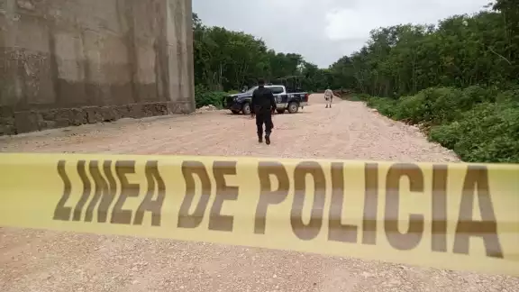 Elementos de la Guardia Nacional montaron vigilancia en la zona de la colonia Valle Verde en la que fueron hallados dos cuerpos con marcas de violencia Elementos de la Guardia Nacional montaron vigilancia en la zona de la colonia Valle Verde en la que fueron hallados dos cuerpos con marcas de violencia