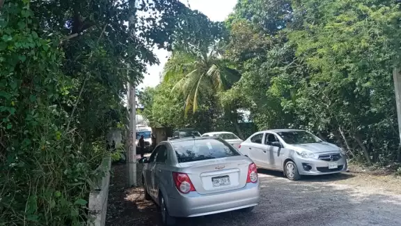 Personal de la Semefo arribó al cementerio de Ticul