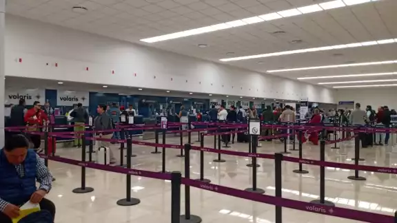 El vuelo 4448 de Volaris llegó 18 minutos antes de lo programado al aeropuerto de Mérida El vuelo 4448 de Volaris llegó 18 minutos antes de lo programado al aeropuerto de Mérida