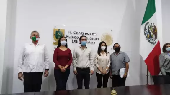 Se convocó la sesión inaugural del período para mañana lunes a las 11 horas de mañana lunes Se convocó la sesión inaugural del período para mañana lunes a las 11 horas de mañana lunes