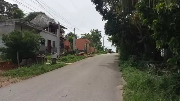 Policías que atendieron el reporte no hallaron indicios sobre la presencia de un hombre Policías que atendieron el reporte no hallaron indicios sobre la presencia de un hombre