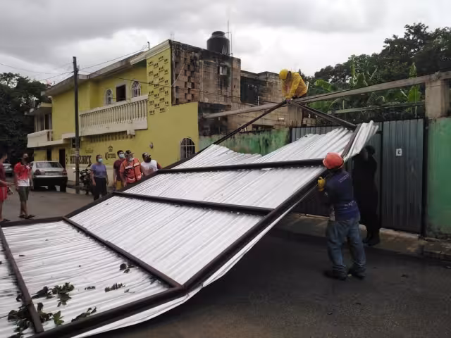 No se reportaron lesionados durante la tormenta, sólo daños materiales