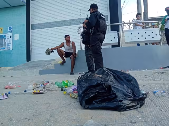 El hombre fue asistido por paramédicos del Sistema de Atención Médica de Urgencias