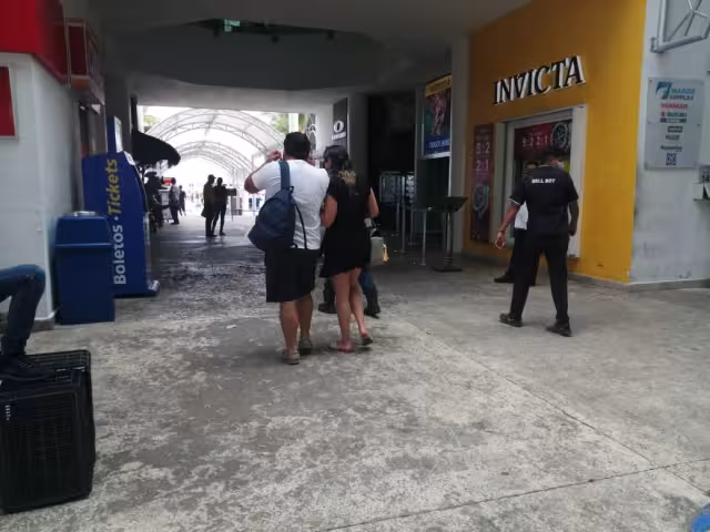 Pasajeros no respetan la sana distancia ni tampoco se observaron medidas sanitarias